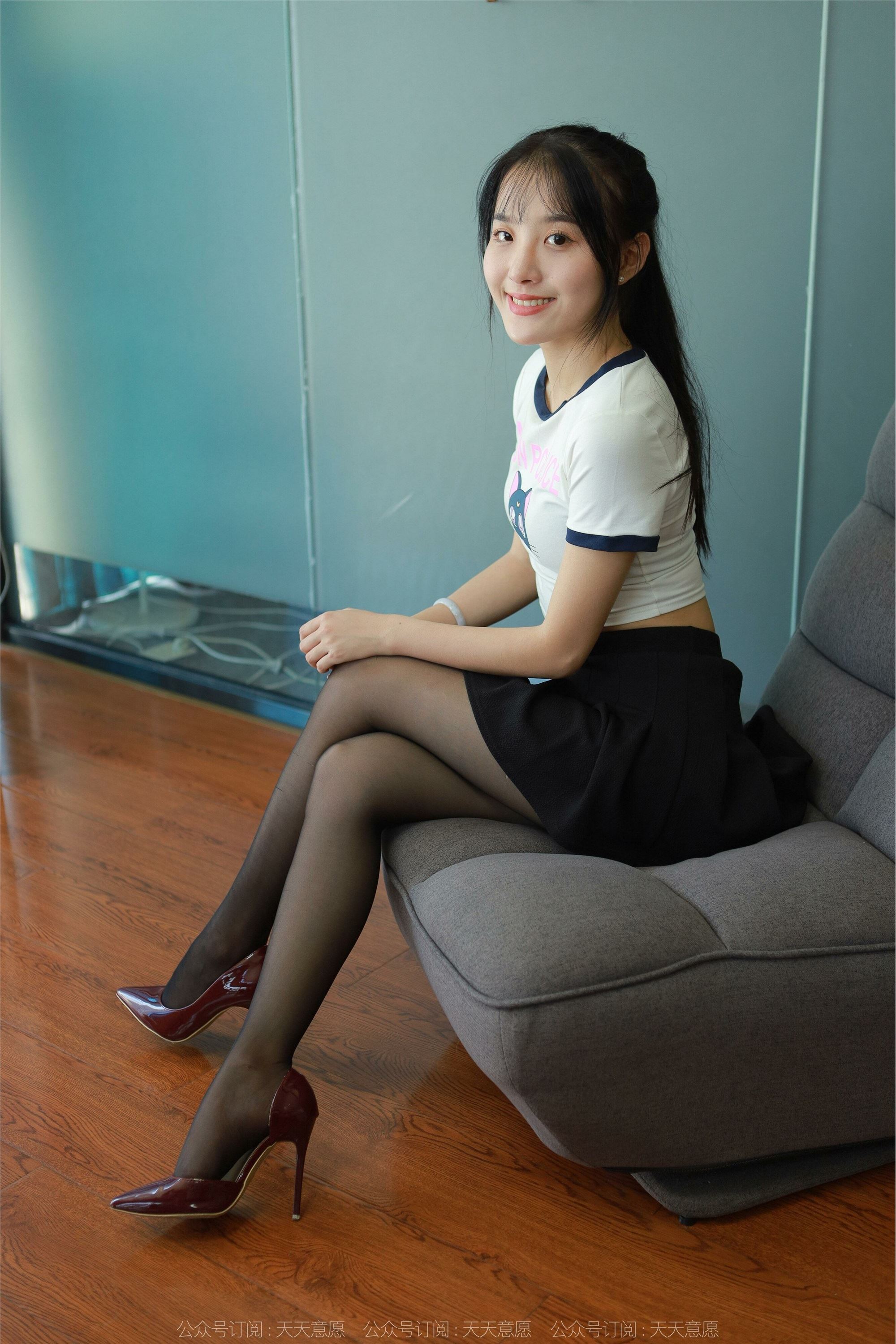 IESS异思趣向  2022.09.28 丝享家 1221 婉萍《葡萄成熟时》